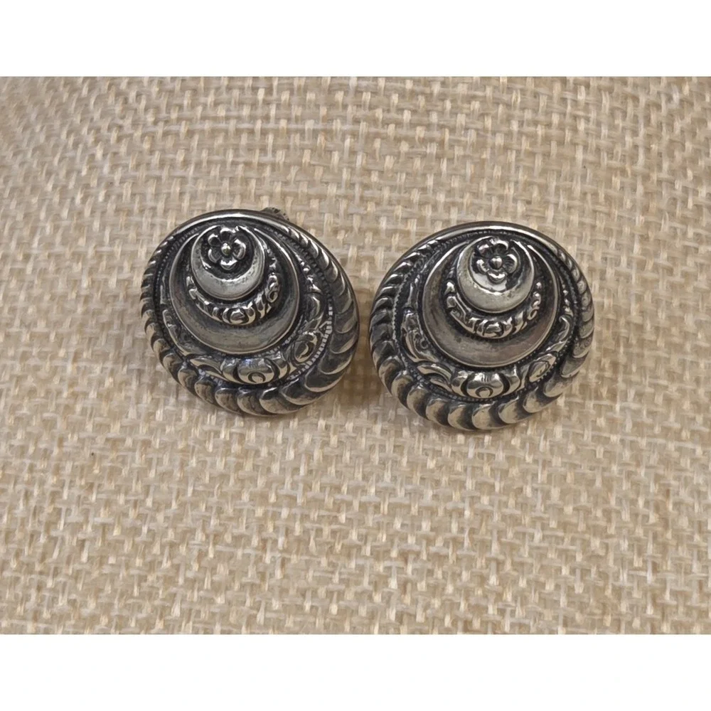 Unique‎ Vintage Sterling Silver Screw Back Earrings
